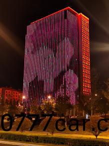 威海綠軸中央商(shang)務區亮化工程